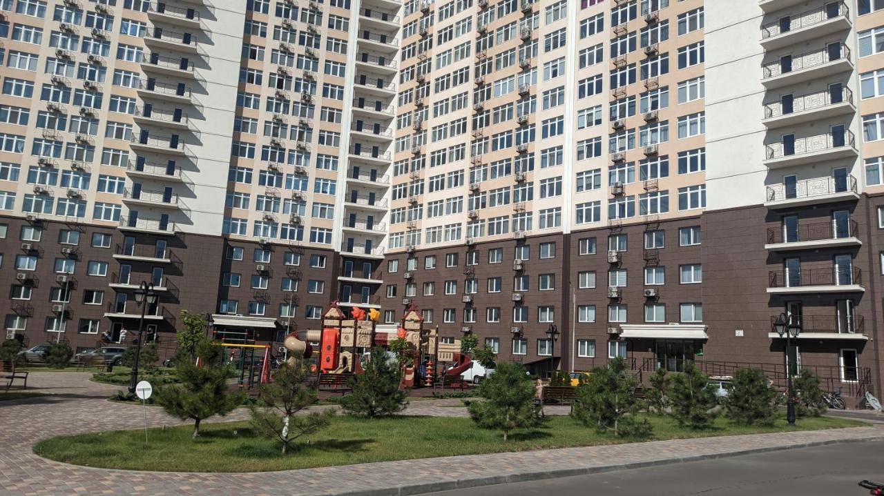 Apartament Квартира Кадорр Бассейная Apt Odeassa Basseinaya Odessa Zewnętrze zdjęcie
